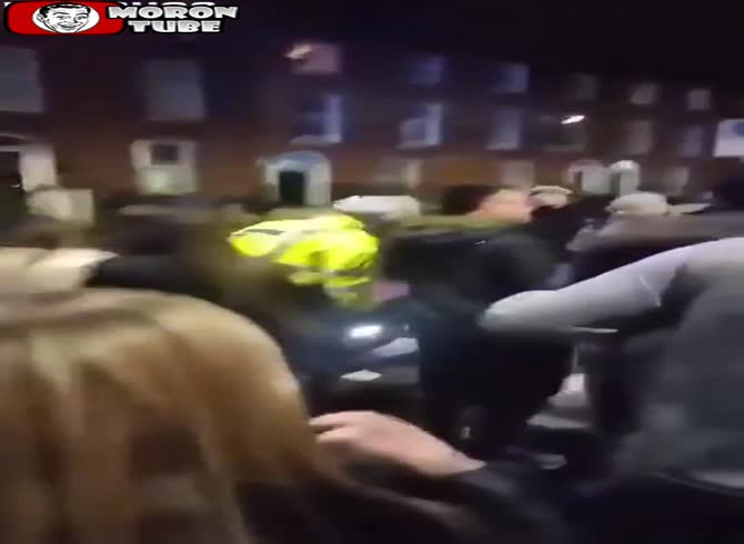 Video :He runs over demonstrators who are in his path